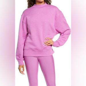 ALO Freestyle Mock Neck Sweatshirt in Orchid Heather Small